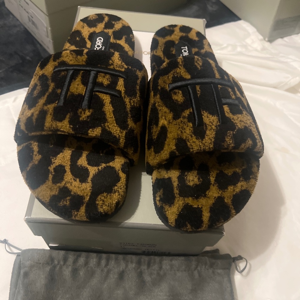 TOMFORD SLIPPERS